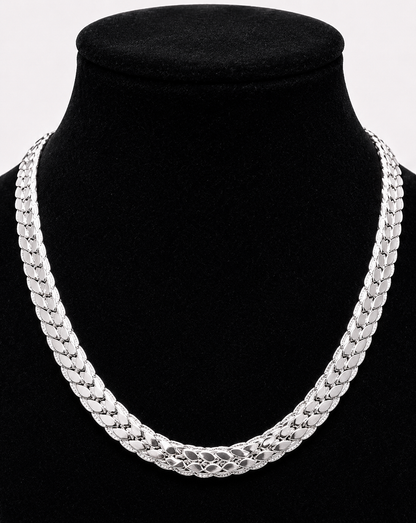 Thick silver chain