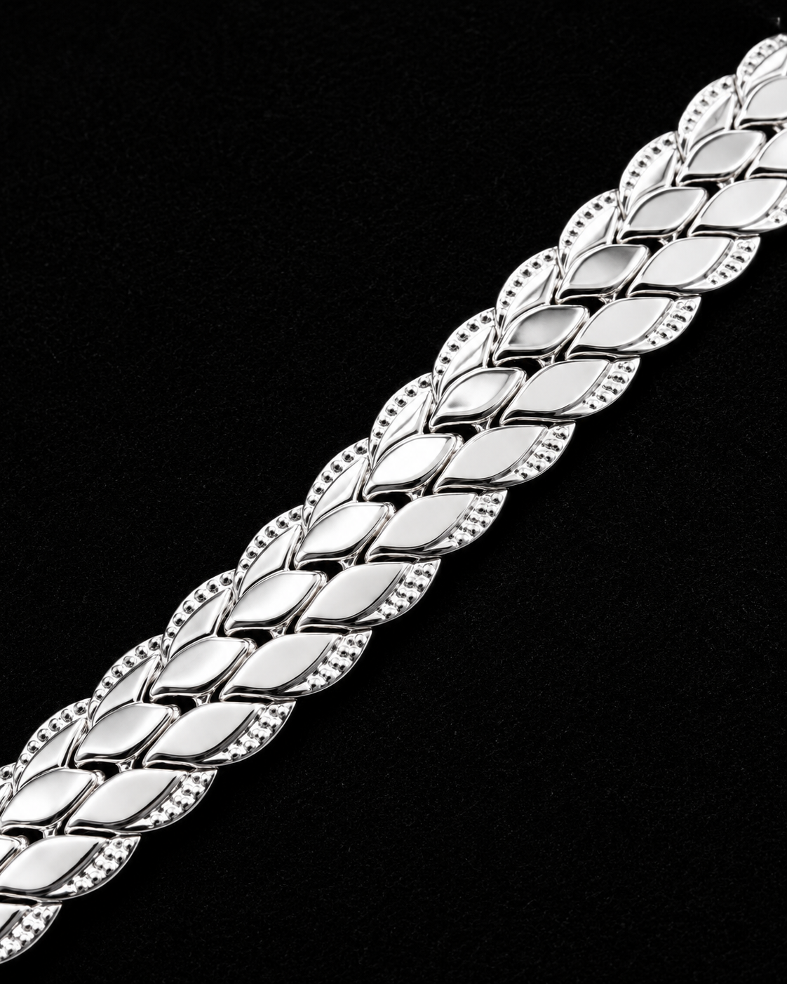 Thick silver chain